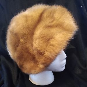Beautiful Blonde Mink Vintage Pillbox hat